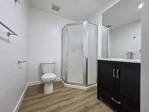 Toluca Lofts — Photo 26