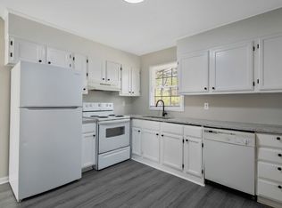 7252 Ainsley Ct, Fayetteville, NC 28314