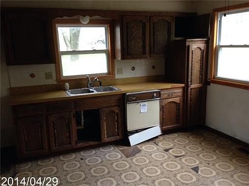 3rd image of 3720 N 67th St