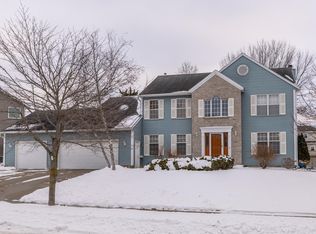 2405 Wilshire Ln NE, Rochester, MN 55906