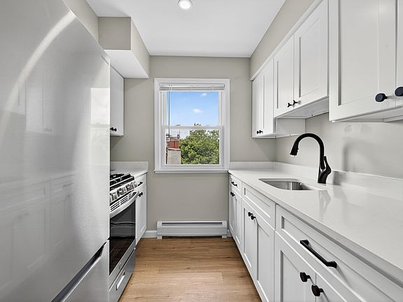 2nd image of 52 Naples Ave APT 5