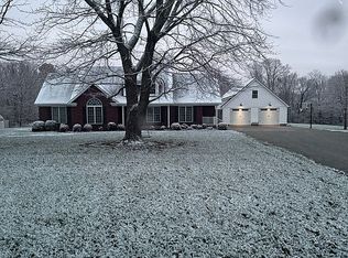 233 Leslie Clark Rd, New Haven, KY 40051