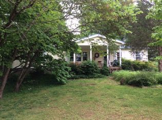 1377 Garretts Hideout Rd, Glasgow, KY 42141