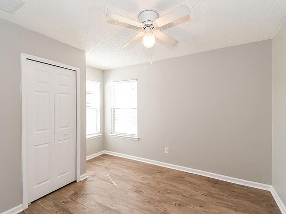 2nd image of 1871 Pineta Cove Dr