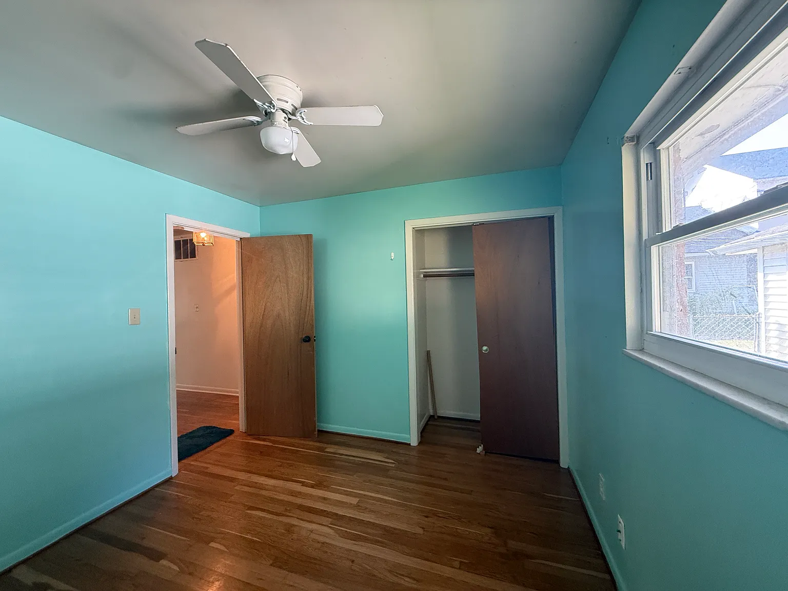 2 bed, $900 — Photo 3