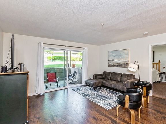 5th image of 3405 Woodland Ave Unit 49