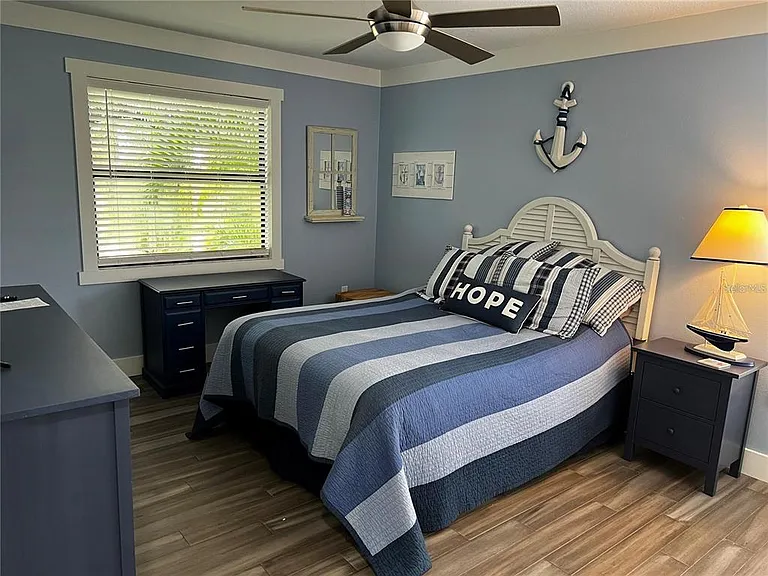 4594 Trails Dr — Photo 35