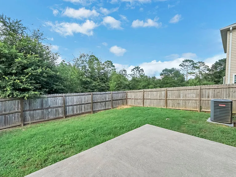 220 Wainwright Dr — Photo 50