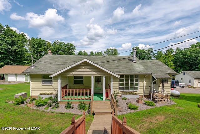 1st image of 536 Bethel Hill Rd