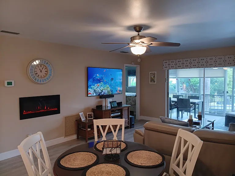 1320 Blue Point Ave #3 — Photo 11