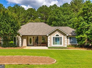 130 Laurel Lake Rd, Tyrone, GA 30290