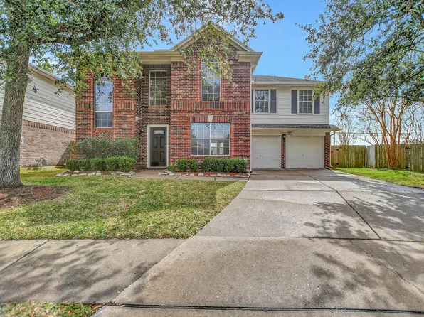 2939 Sailors Moon Dr, Friendswood, TX 77546