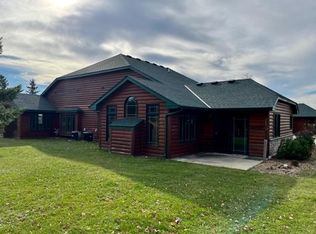 20355 Golf Crest Dr, Grand Rapids, MN 55744