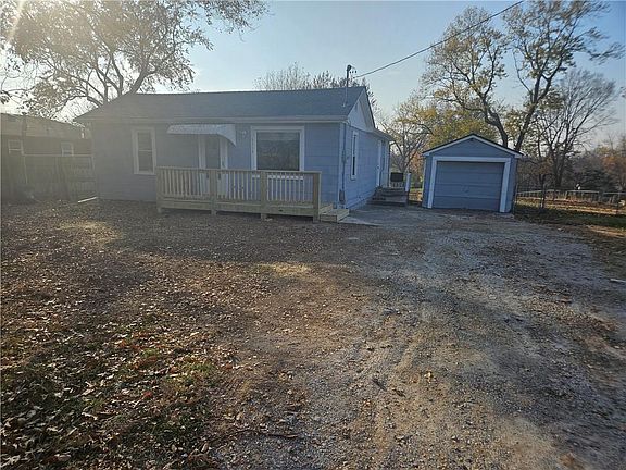 2nd image of 6114 N Main St