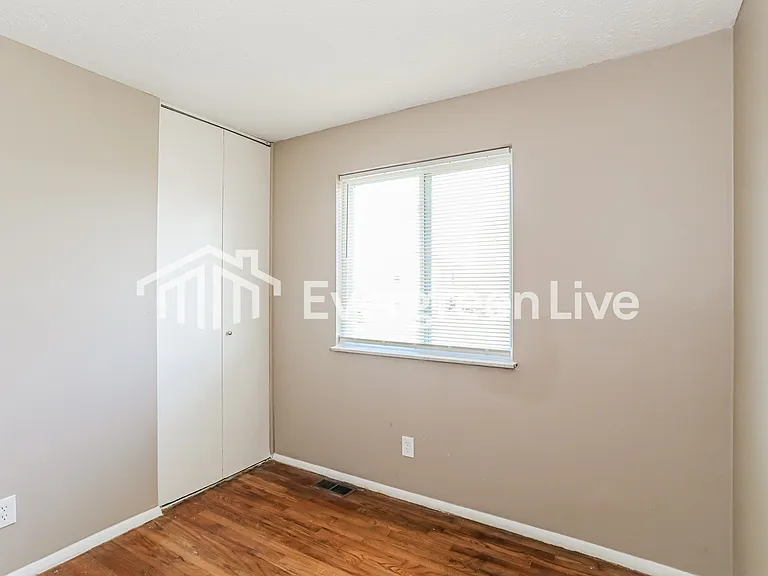 1653 Brightview Dr — Photo 12