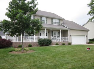 26 Brookgreen Dr, Hurricane, WV 25526