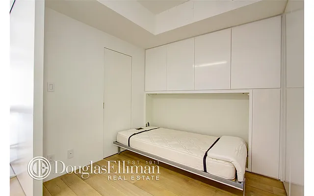 Rented by Douglas Elliman | media 8