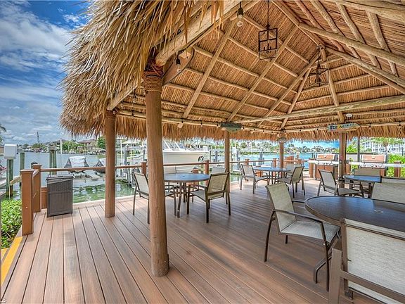 4th image of 11030 Gulf Shore Dr #1