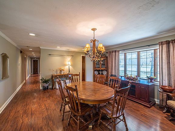 5th image of 8055 Houser Rd