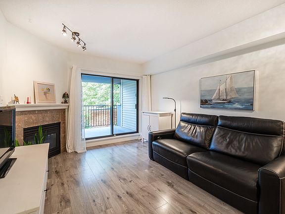 5th image of 102 Begin St #208