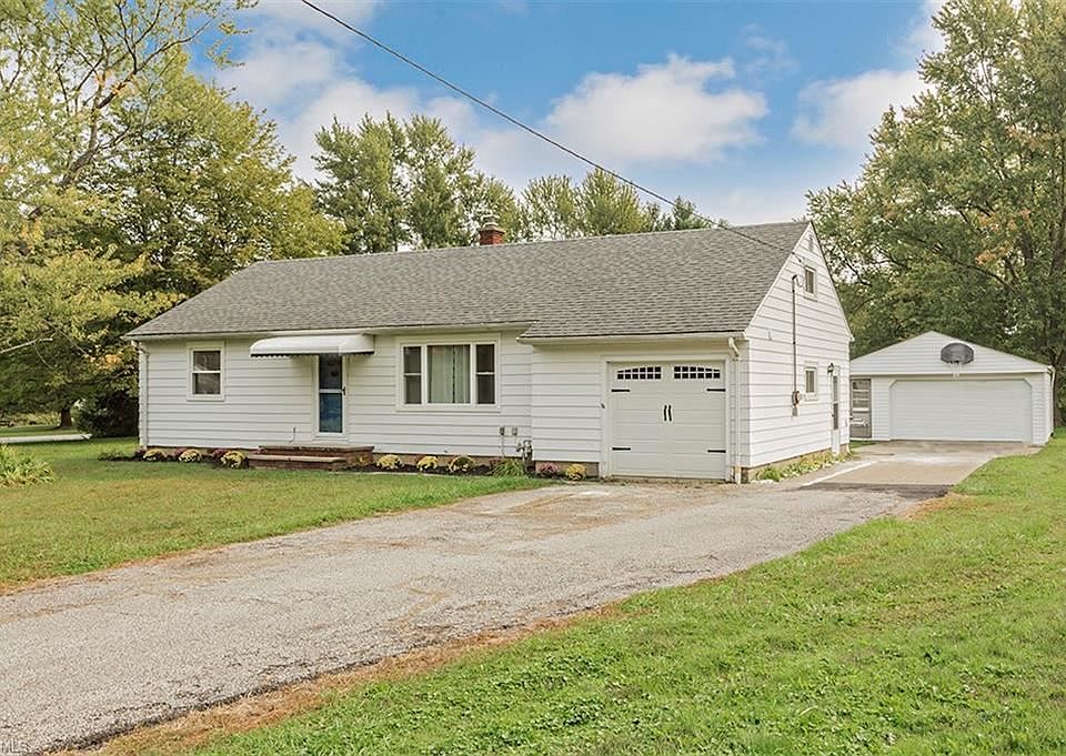 1st image of 10693 Beechwood Dr