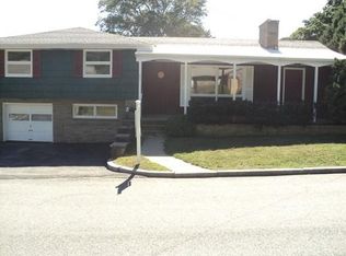 83 Primrose St, Fall River, MA 02720