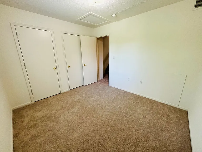 1400J University City Blvd — Photo 9