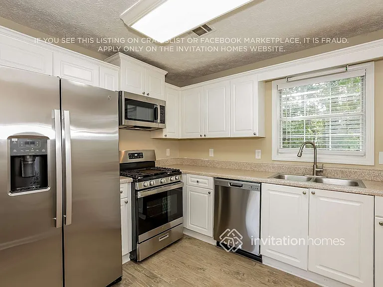 1510 Arbour Glenn Dr — Photo 7