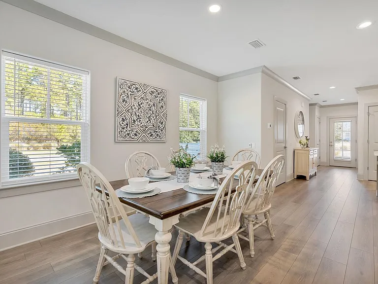 56 Golden Bell Ct #D — Photo 10