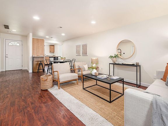 4th image of 3677 Park St