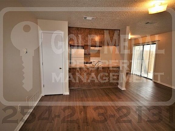 3rd image of 3709 Hereford Ln