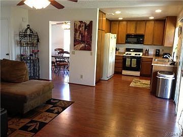 3rd image of 14531 Bluebell Dr