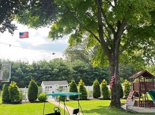 65 Milford St, Mendon, MA 01756