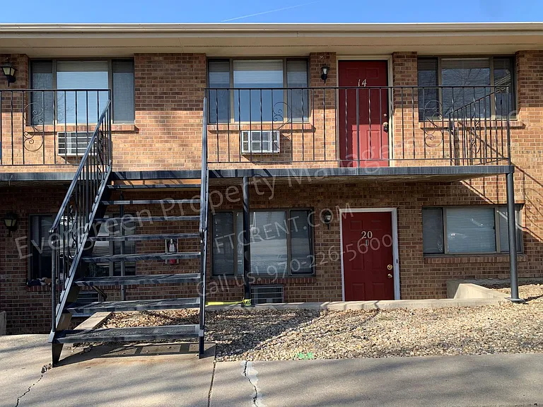 1707 & 1717 Cheyenne Ave — Photo 3
