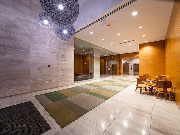 2nd image of 728 W 8th Ave #602