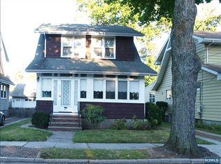 19 N Taylor St, Bergenfield, NJ