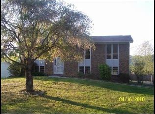 6628 Greenview Dr, Knoxville, TN 37918