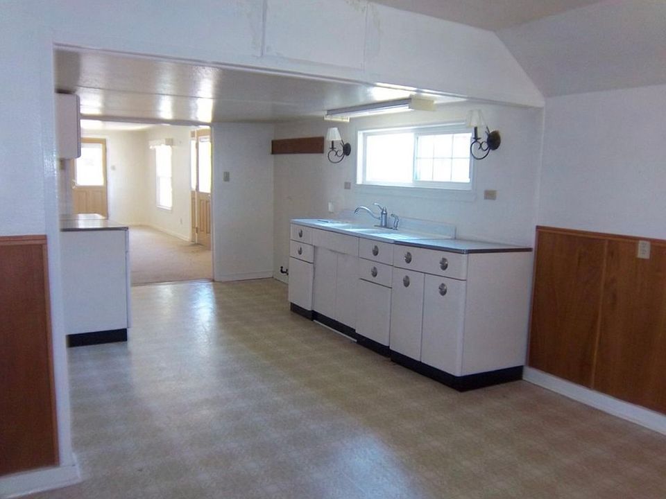 2nd image of 35246 Tule River Dr