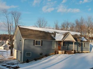 1728 Blue Jay Rd, Heath, OH 43056