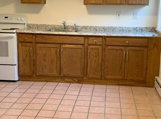 26 Sylvan Dr, Hopewell Junction, NY 12533