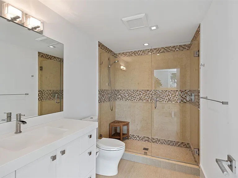 500 Isle Of Capri Dr — Photo 25
