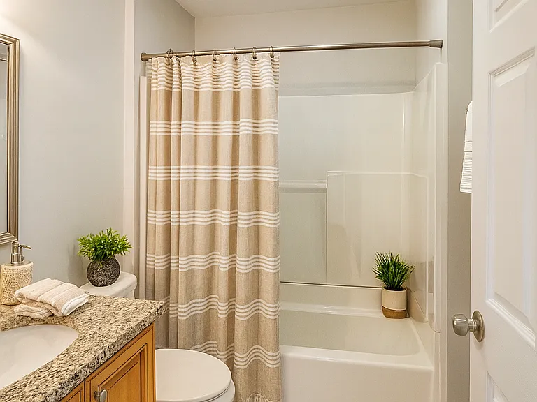 330 Saint Paul St #4 — Photo 8