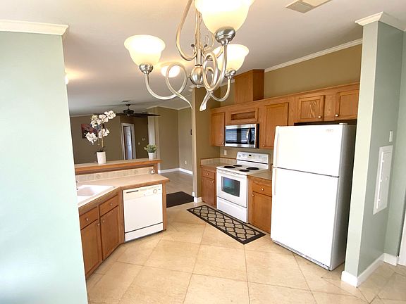 Home For Sale In Sandalfoot