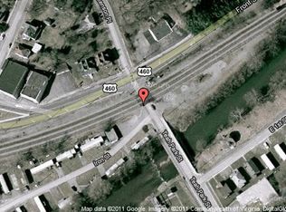 224 Sunnyside Dr, Richlands, VA 24641