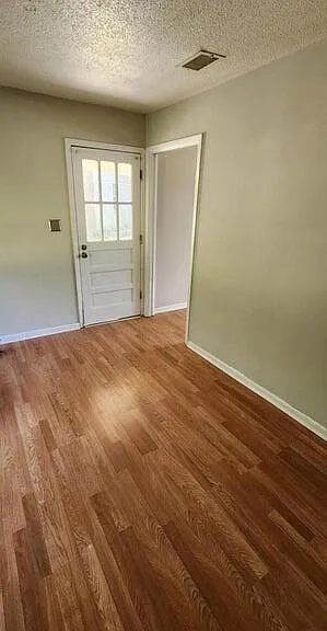 3106 Truxton Rd — Photo 3