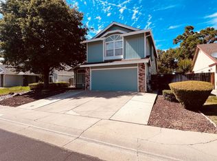 9009 Paso Robles Way, Elk Grove, CA 95758