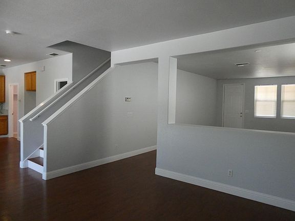 4th image of 8829 Billfish Way
