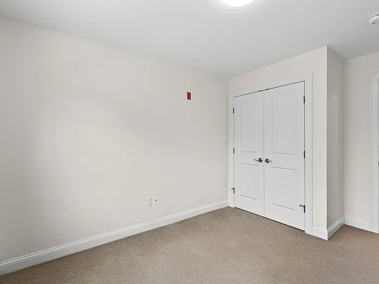 Carrier Woods — Photo 17