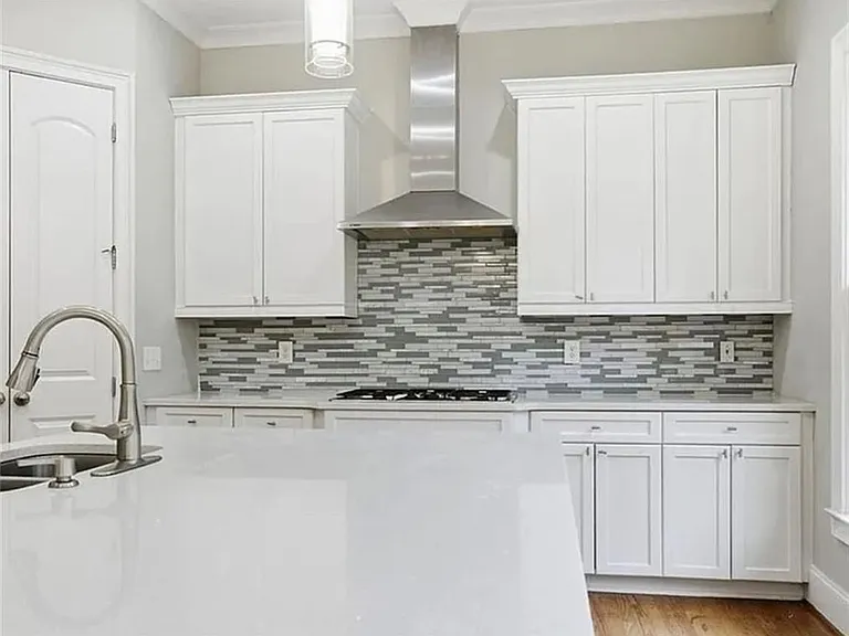 845 Botanica Way S — Photo 11