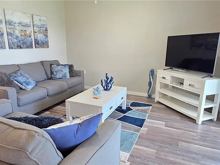 16635 Lake Circle Dr #612 — Photo 18